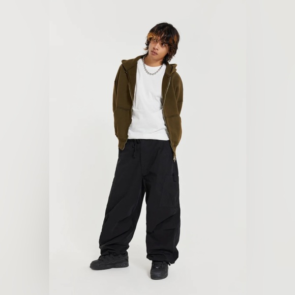 Jaded London parachute Pants. - Picture 2 of 8